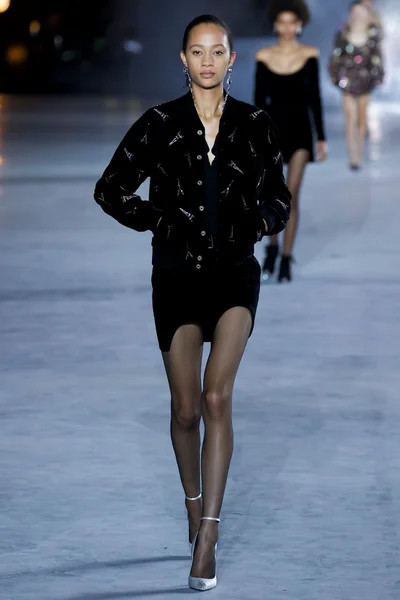 Look 83